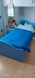 Letto  singolo,materasso,comodino 