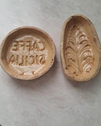 antiche formelle in terracotta smaltata 