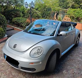Volkswagen New Beattle 1.6 benzina cabrio