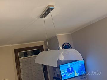 Lampadario bianco opaco