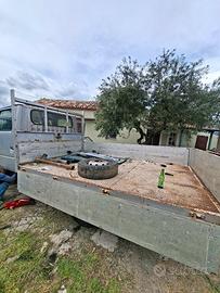 Nissan cabstar 120cv 6 posti cassone fisso