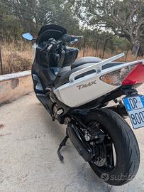 T-Max 2011