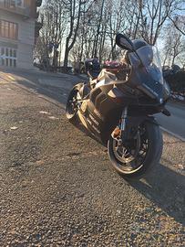 Panigale v4