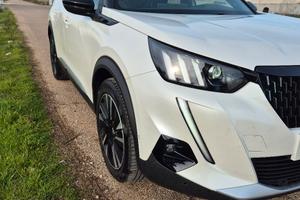 peugeot  2008 hdi aut. GT PACK