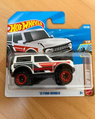 Hot Wheels '21 Ford Bronco bianco