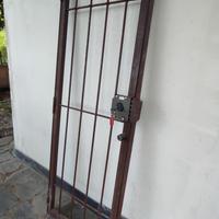 Cancello di sicurezza con chiave