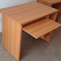 Mobiletto porta computer