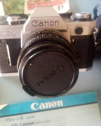 Macchina fotografica CANON AE-1