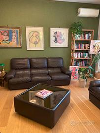 set 2 poltrone + divano 3posti +tavolino