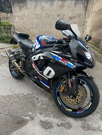 Suzuki gsx r 750 k6