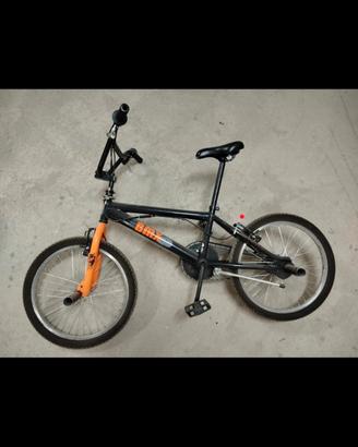 bicicletta bmx