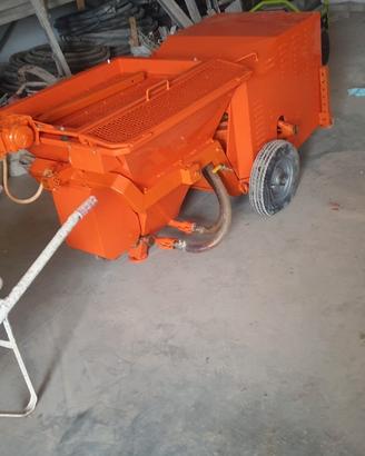 macchina intonacatrice