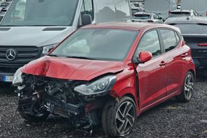 SINISTRATO Hyundai i10 1.0 MPI AT Prime