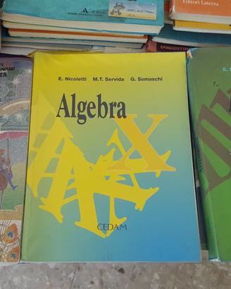 Libri di testo di scuola