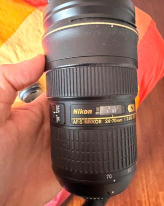 Nikon af-s 24 70 2.8