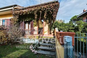 Villa di 150 m² con 3 locali e box auto a Roma