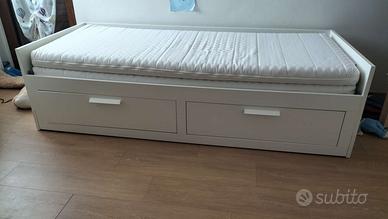 Letti Brimnes Ikea