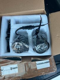 Faretti moto universali