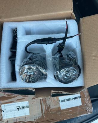 Faretti moto universali