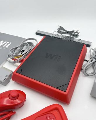 Nintendo Wii Mini Rossa + Wii Sports