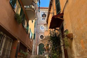 3 LOCALI A SUBIACO