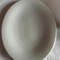 Piatto ovale mami alessi