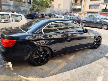 BMW 320D Cabrio CV 182 con interni beige