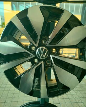CERCHI ORIGINALI VW GOLF NUOVI!!!
