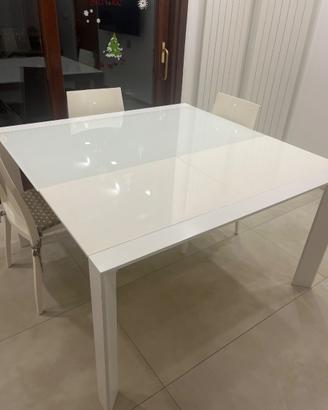 Tavolo calligaris