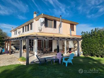 Villa a schiera Nora, [Cod. rif 3281010VRG]