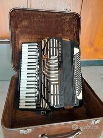 Fisarmonica professionale Hohner 5/5 doppio cassot