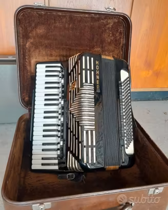 Fisarmonica professionale Hohner 5/5 doppio cassot