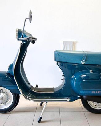 Vespa et3 125 blue jenas