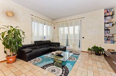 Appartamento di 100 m² con 4 locali a Pino Torines