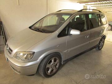 Opel Zafira Metano/Seat Ibiza