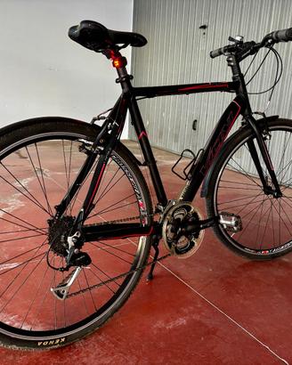 Bicicletta Ibrida Alu VICINI X Trek - Zero Lavori