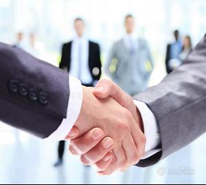 Acquisiamo Srl con debiti