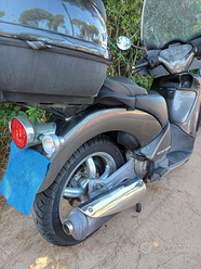 Aprilia Scarabeo 250 GT