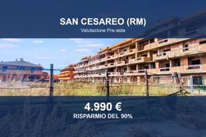 Immobile in asta di 700 m² a San Cesareo
