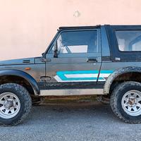 Suzuki samurai 
