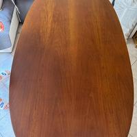 Tavolo ellittico in noce massello