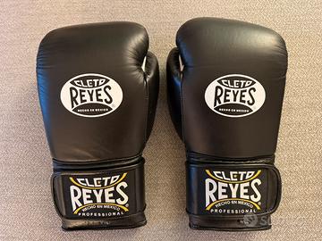 Guantoni Boxe Cleto Reyes 16 oz - NUOVI