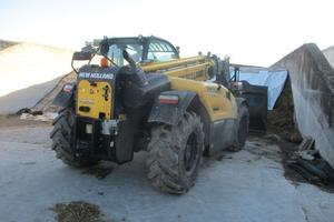 SOLLEVATORE TELESCOPICO NEW HOLLAND TH 9.35