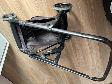 Trio Inglesina APTICA