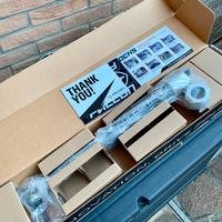 Ammortizzatore di sterzo Jeep Wrangler JK