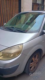  Renault Scenic 2006 1500 TDCi 