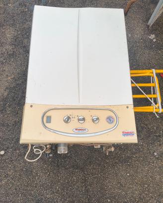caldaia Immergas  vetrix Zeus  da 28 