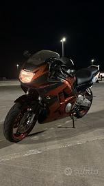 CBR 600
