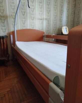 Letto elettrico Wimed Rebecca + Materasso antidecu