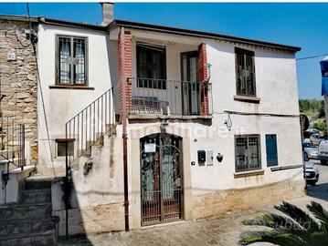 A PIETRELCINA NEL PAESE DI SAN PIO